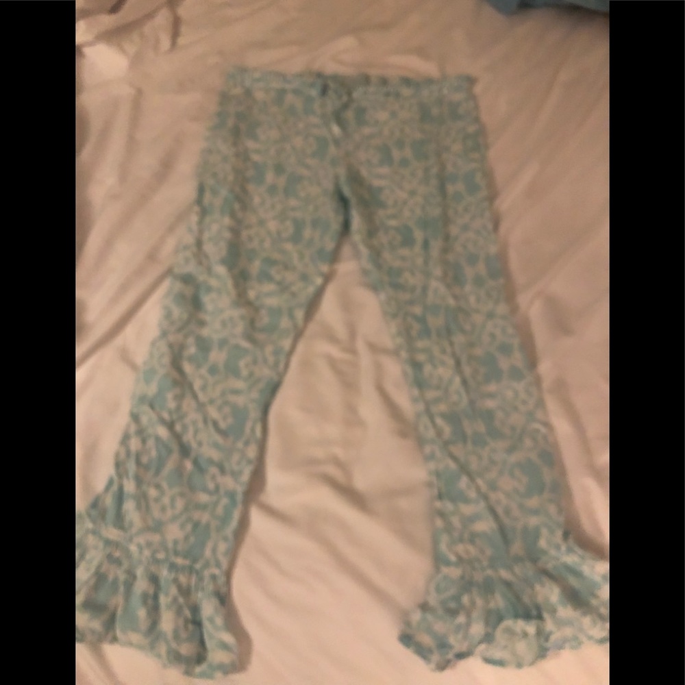 Mudpie pajama pants w/ ruffles (size SMALL)